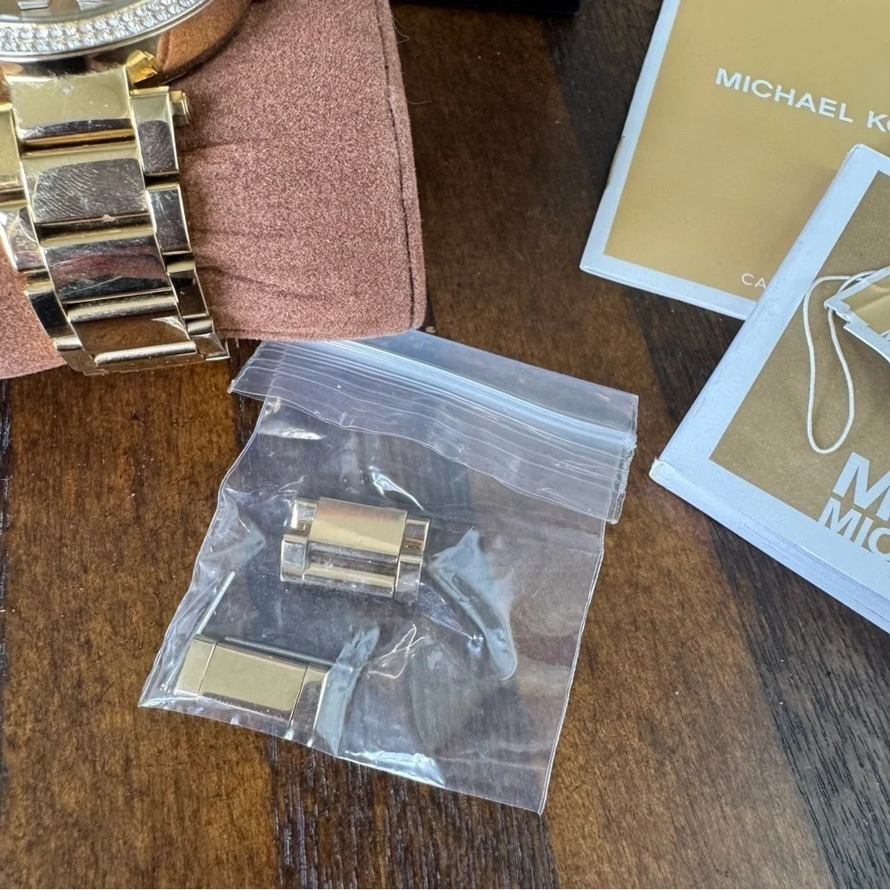 Michael Kors 2000s Gold-Tone Large Dial Watch with Logo Dial and Crystal Bezel